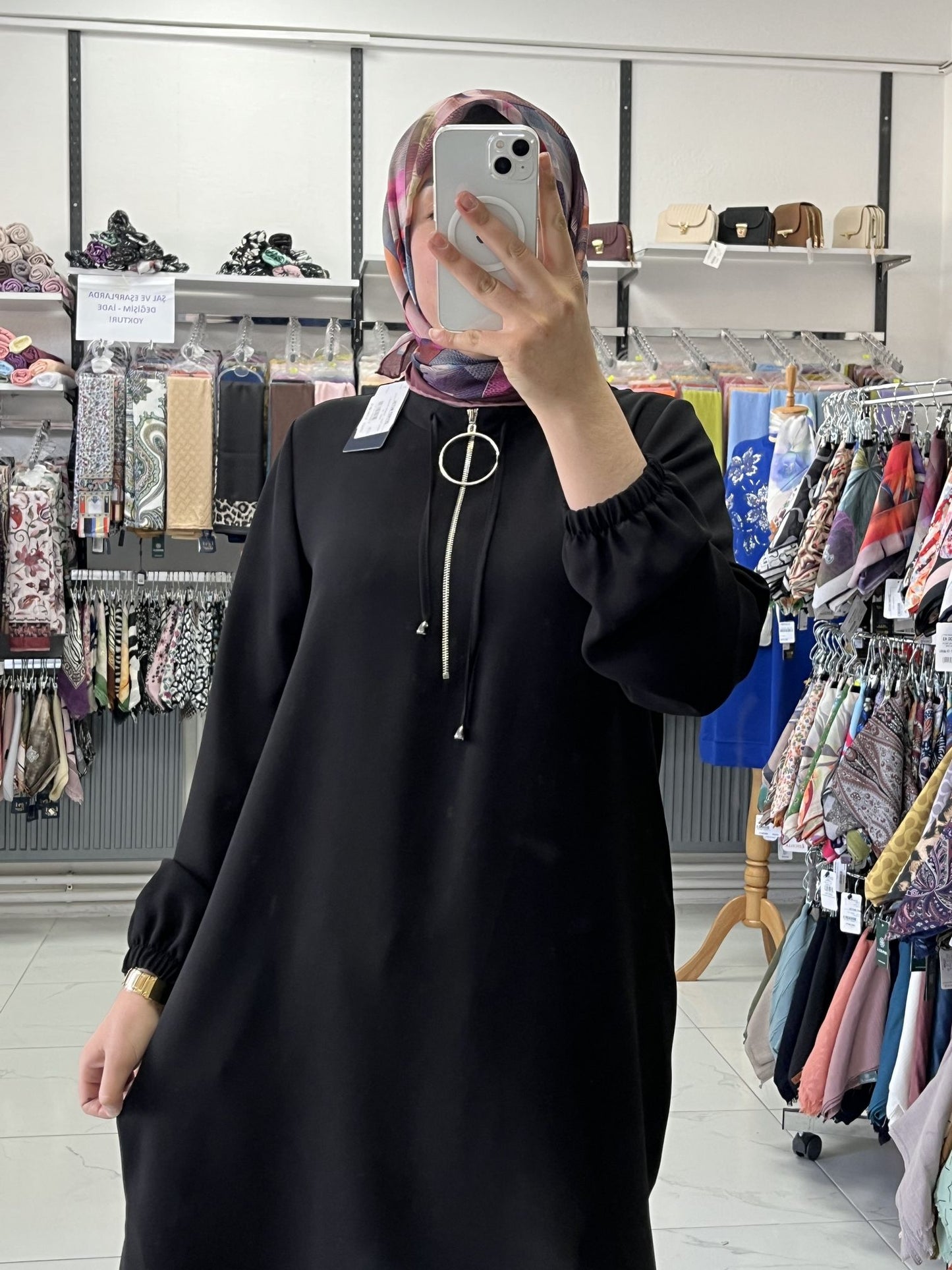 Siyah