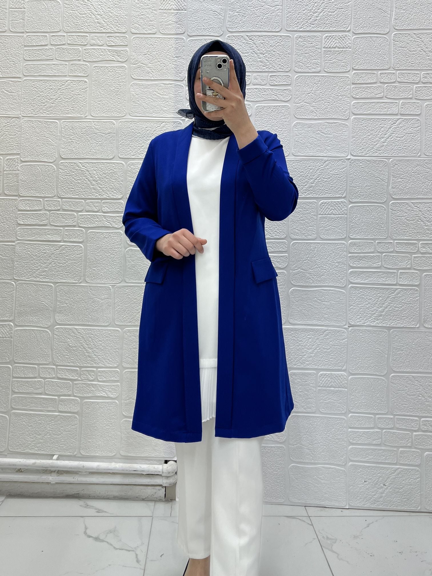 Saks